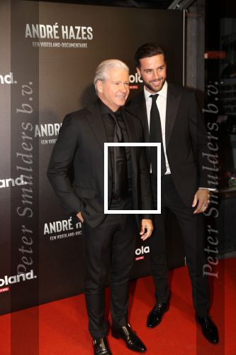 Amsterdam, 19 Oktober 2022
Premiere documentaire Andre Hazes bij Videoland in het Tuschinski theater
Dries Roelvink met zijn zoon Donny Roelvink