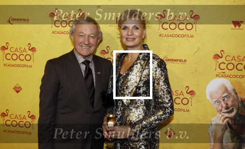 Rotterdam 7 november 2022
Premiere Casa Coco met oa Gerard Cox Joke Bruijs Loes Luca Katja Schuurman Frederique Spigt Bruni Heinke Oscar Aerts Chris Tates Richard Groenendijk en Pamela Teves. Frank wentink met partner