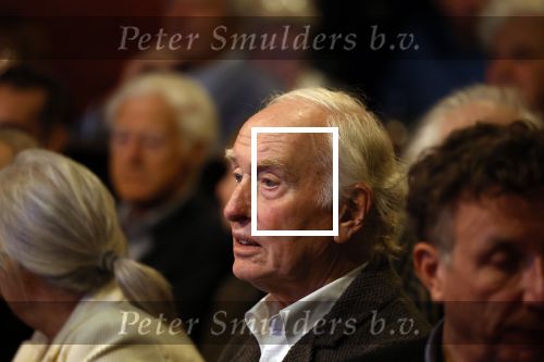 Amsterdam 17 november 2022
In theater Betty Asfalt viert Annemarie Oster haar 80e verjaardag .