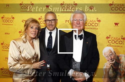Rotterdam 7 november 2022
Premiere Casa Coco met oa Gerard Cox Joke Bruijs Loes Luca Katja Schuurman Frederique Spigt Bruni Heinke Oscar Aerts Chris Tates Richard Groenendijk en Pamela Teves. Gerard Cox Joke Bruijs en Aboutaleb