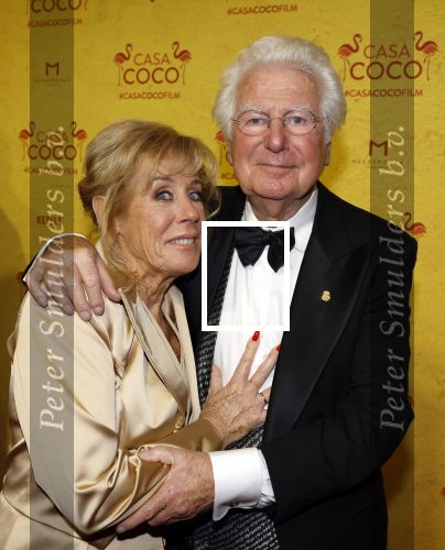 Rotterdam 7 november 2022
Premiere Casa Coco met oa Gerard Cox Joke Bruijs Loes Luca Katja Schuurman Frederique Spigt Bruni Heinke Oscar Aerts Chris Tates Richard Groenendijk en Pamela Teves.