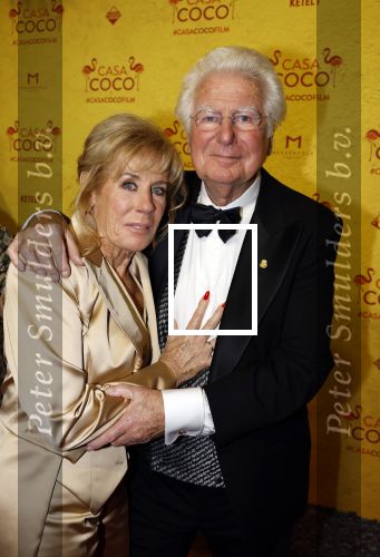 Rotterdam 7 november 2022
Premiere Casa Coco met oa Gerard Cox Joke Bruijs Loes Luca Katja Schuurman Frederique Spigt Bruni Heinke Oscar Aerts Chris Tates Richard Groenendijk en Pamela Teves.