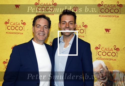 Rotterdam 7 november 2022
Premiere Casa Coco met oa Gerard Cox Joke Bruijs Loes Luca Katja Schuurman Frederique Spigt Bruni Heinke Oscar Aerts Chris Tates Richard Groenendijk en Pamela Teves. havenzangers