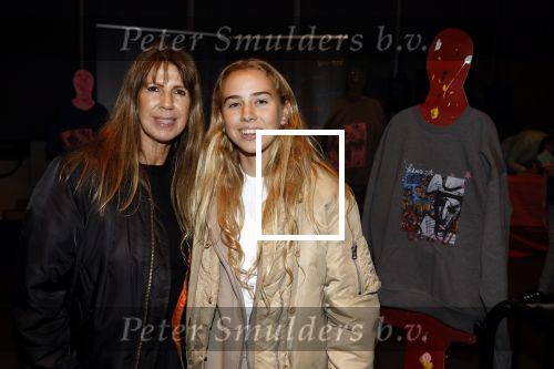 Amsterdam 5 november 2022
Presentatie kledinglijn Lola Brood bij de Q factory
Isa Hoes met dochter Vlinder Kamerling