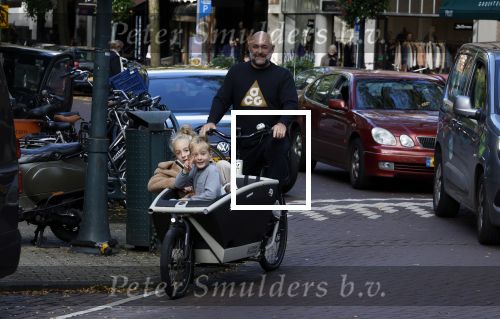 Amsterdam 26 oktober 2022
Jeroen v d Bergh met zijn kindeen in de bakfiets