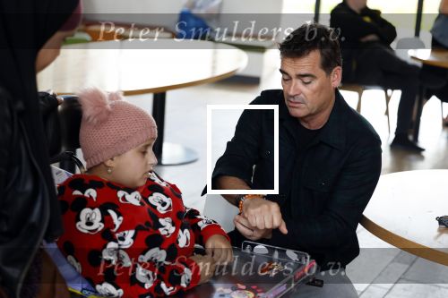 Utrecht 25 oktober 2022
Jeroen v d Boom reikt prijs uit in het Wilhelmina kinderziekenhuis in Utrecht.