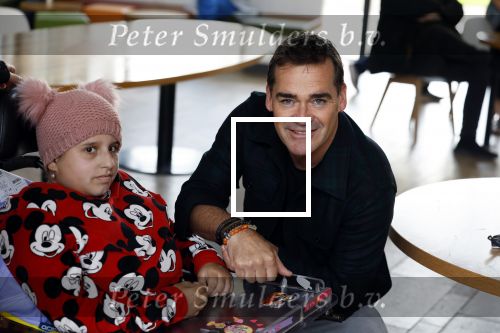 Utrecht 25 oktober 2022
Jeroen v d Boom reikt prijs uit in het Wilhelmina kinderziekenhuis in Utrecht.