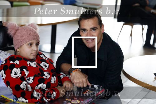Utrecht 25 oktober 2022
Jeroen v d Boom reikt prijs uit in het Wilhelmina kinderziekenhuis in Utrecht.