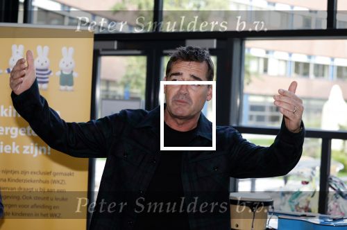 Utrecht 25 oktober 2022
Jeroen v d Boom reikt prijs uit in het Wilhelmina kinderziekenhuis in Utrecht.