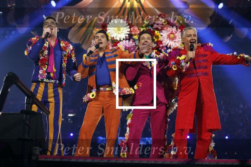 Amsterdam 19 november 2022
Toppers in concert in deJohan Cruijff arena.
Met oa Jeroen v d Boom Rene Froger Gerard Joling en Jan Smit.