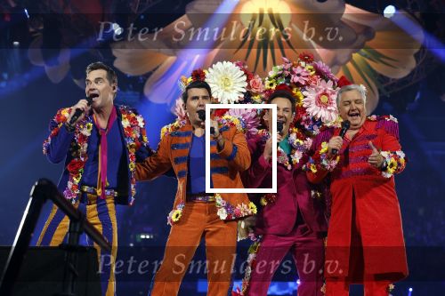 Amsterdam 19 november 2022
Toppers in concert in deJohan Cruijff arena.
Met oa Jeroen v d Boom Rene Froger Gerard Joling en Jan Smit.