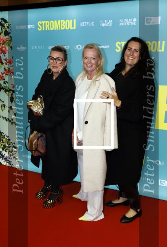 Amsterdam 31 oktober 2022
Premiere Stromboli in Tuschinski.
Jildou v d Bijl Karin Swerink en Ellen Litz
