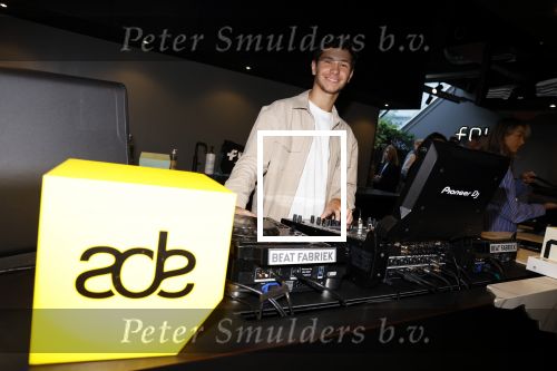 Amsterdam 22 oktober 2022
Josh Leroy als DJ bij FOUR tijdens ADE