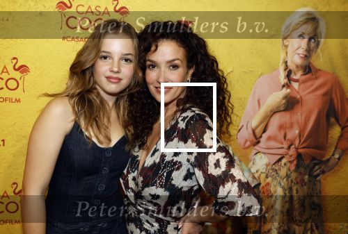 Rotterdam 7 november 2022
Premiere Casa Coco met oa Gerard Cox Joke Bruijs Loes Luca Katja Schuurman Frederique Spigt Bruni Heinke Oscar Aerts Chris Tates Richard Groenendijk en Pamela Teves. Katja en dochter Sammie Romer