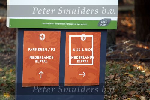 Zeist 14 november 2022
Aankomst splers voor vertrek naar de WK in Quatar.
Kiss and Ride