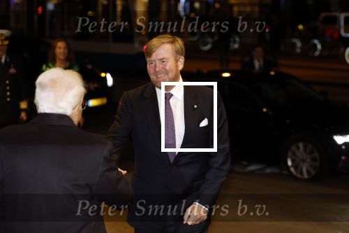 Amsterdam 10 november 2022
De president van Italie Sergio Mattarella ontvangt Koning Willem Alexander en koningin Maxima bij concertgebouw.