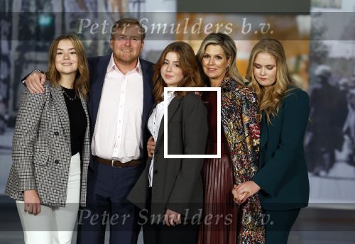Amsterdam 4 november 2022
Fotomoment met koninklijke familie in de nieuwe kerk waar op dit moment een expositie is van Prinses Juliana.
Aanwezig Koning Willem Alexander Koningin Maxima Prinses Amalia Prinses Ariane en Prinses Alexia.