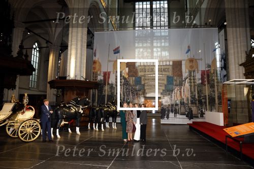 Amsterdam 4 november 2022
Fotomoment met koninklijke familie in de nieuwe kerk waar op dit moment een expositie is van Prinses Juliana.
Aanwezig Koning Willem Alexander Koningin Maxima Prinses Amalia Prinses Ariane en Prinses Alexia.