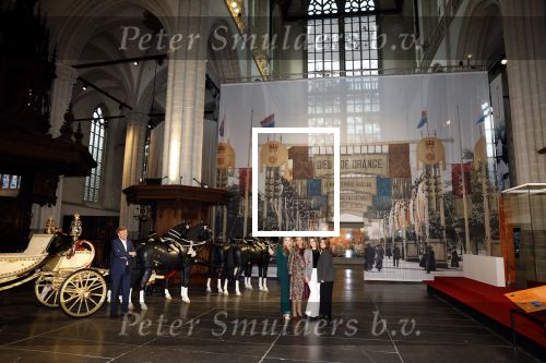 Amsterdam 4 november 2022
Fotomoment met koninklijke familie in de nieuwe kerk waar op dit moment een expositie is van Prinses Juliana.
Aanwezig Koning Willem Alexander Koningin Maxima Prinses Amalia Prinses Ariane en Prinses Alexia.