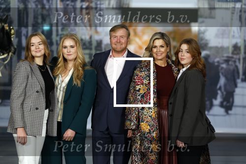 Amsterdam 4 november 2022
Fotomoment met koninklijke familie in de nieuwe kerk waar op dit moment een expositie is van Prinses Juliana.
Aanwezig Koning Willem Alexander Koningin Maxima Prinses Amalia Prinses Ariane en Prinses Alexia.