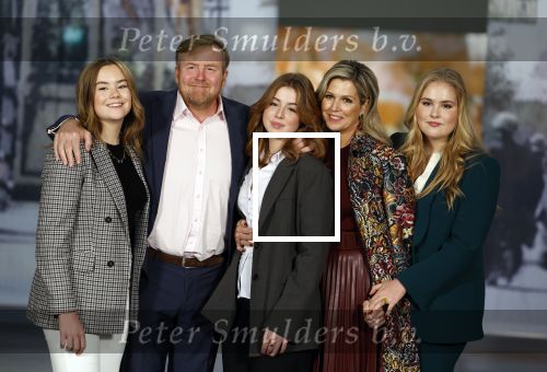 Amsterdam 4 november 2022
Fotomoment met koninklijke familie in de nieuwe kerk waar op dit moment een expositie is van Prinses Juliana.
Aanwezig Koning Willem Alexander Koningin Maxima Prinses Amalia Prinses Ariane en Prinses Alexia.
