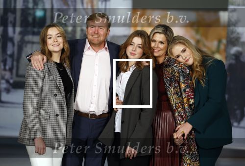 Amsterdam 4 november 2022
Fotomoment met koninklijke familie in de nieuwe kerk waar op dit moment een expositie is van Prinses Juliana.
Aanwezig Koning Willem Alexander Koningin Maxima Prinses Amalia Prinses Ariane en Prinses Alexia.