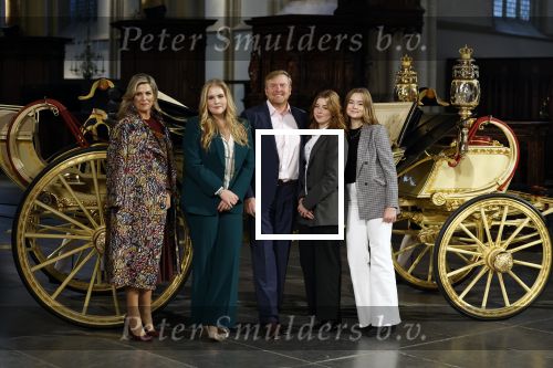 Amsterdam 4 november 2022
Fotomoment met koninklijke familie in de nieuwe kerk waar op dit moment een expositie is van Prinses Juliana.
Aanwezig Koning Willem Alexander Koningin Maxima Prinses Amalia Prinses Ariane en Prinses Alexia.