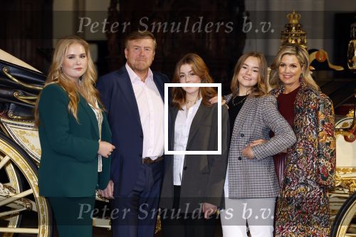 Amsterdam 4 november 2022
Fotomoment met koninklijke familie in de nieuwe kerk waar op dit moment een expositie is van Prinses Juliana.
Aanwezig Koning Willem Alexander Koningin Maxima Prinses Amalia Prinses Ariane en Prinses Alexia.