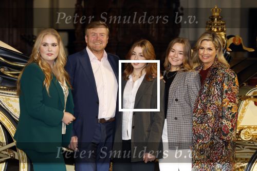 Amsterdam 4 november 2022
Fotomoment met koninklijke familie in de nieuwe kerk waar op dit moment een expositie is van Prinses Juliana.
Aanwezig Koning Willem Alexander Koningin Maxima Prinses Amalia Prinses Ariane en Prinses Alexia.