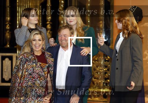 Amsterdam 4 november 2022
Fotomoment met koninklijke familie in de nieuwe kerk waar op dit moment een expositie is van Prinses Juliana.
Aanwezig Koning Willem Alexander Koningin Maxima Prinses Amalia Prinses Ariane en Prinses Alexia.