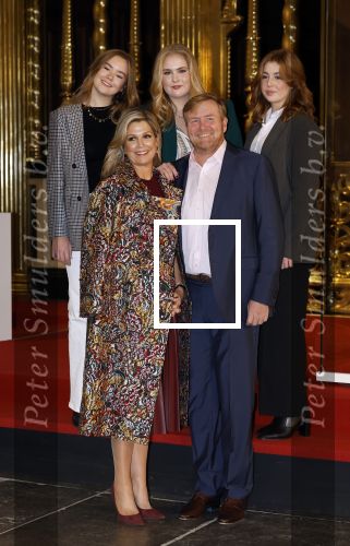 Amsterdam 4 november 2022
Fotomoment met koninklijke familie in de nieuwe kerk waar op dit moment een expositie is van Prinses Juliana.
Aanwezig Koning Willem Alexander Koningin Maxima Prinses Amalia Prinses Ariane en Prinses Alexia.
