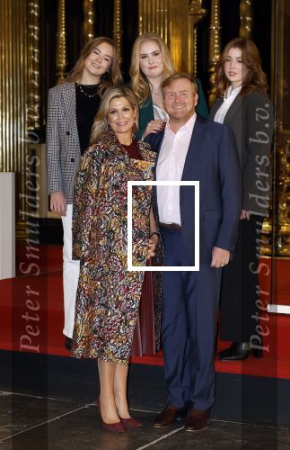 Amsterdam 4 november 2022
Fotomoment met koninklijke familie in de nieuwe kerk waar op dit moment een expositie is van Prinses Juliana.
Aanwezig Koning Willem Alexander Koningin Maxima Prinses Amalia Prinses Ariane en Prinses Alexia.