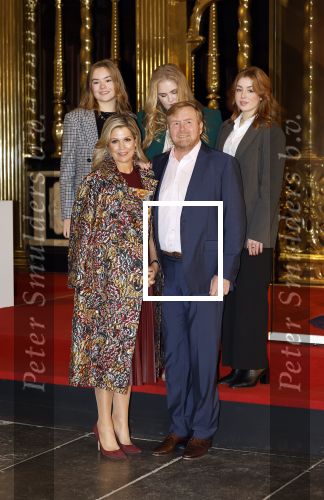 Amsterdam 4 november 2022
Fotomoment met koninklijke familie in de nieuwe kerk waar op dit moment een expositie is van Prinses Juliana.
Aanwezig Koning Willem Alexander Koningin Maxima Prinses Amalia Prinses Ariane en Prinses Alexia.