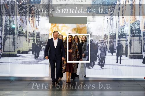 Amsterdam 4 november 2022
Fotomoment met koninklijke familie in de nieuwe kerk waar op dit moment een expositie is van Prinses Juliana.
Aanwezig Koning Willem Alexander Koningin Maxima Prinses Amalia Prinses Ariane en Prinses Alexia.
