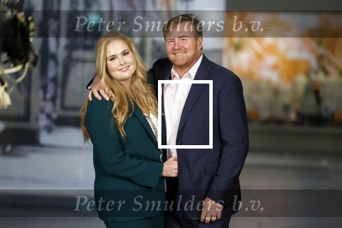 Amsterdam 4 november 2022
Fotomoment met koninklijke familie in de nieuwe kerk waar op dit moment een expositie is van Prinses Juliana.
Aanwezig Koning Willem Alexander Koningin Maxima Prinses Amalia Prinses Ariane en Prinses Alexia.