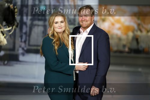 Amsterdam 4 november 2022
Fotomoment met koninklijke familie in de nieuwe kerk waar op dit moment een expositie is van Prinses Juliana.
Aanwezig Koning Willem Alexander Koningin Maxima Prinses Amalia Prinses Ariane en Prinses Alexia.