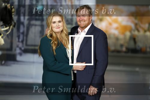 Amsterdam 4 november 2022
Fotomoment met koninklijke familie in de nieuwe kerk waar op dit moment een expositie is van Prinses Juliana.
Aanwezig Koning Willem Alexander Koningin Maxima Prinses Amalia Prinses Ariane en Prinses Alexia.