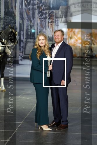 Amsterdam 4 november 2022
Fotomoment met koninklijke familie in de nieuwe kerk waar op dit moment een expositie is van Prinses Juliana.
Aanwezig Koning Willem Alexander Koningin Maxima Prinses Amalia Prinses Ariane en Prinses Alexia.