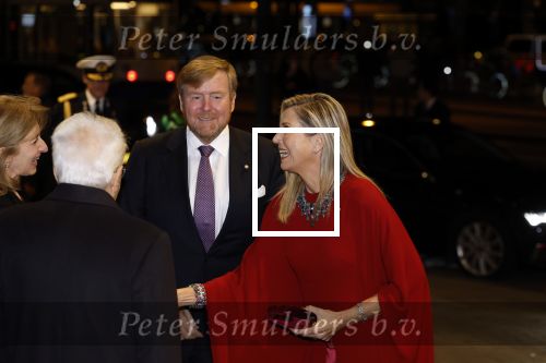 Amsterdam 10 november 2022
De president van Italie Sergio Mattarella ontvangt Koning Willem Alexander en koningin Maxima bij concertgebouw.