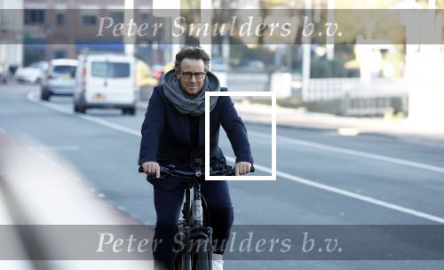 Alkmaar 12 en 13 november 2022
Marco Borsato op de fiets in het centrum van Alkmaar .