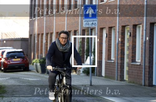 Alkmaar 12 en 13 november 2022
Marco Borsato op de fiets in het centrum van Alkmaar .