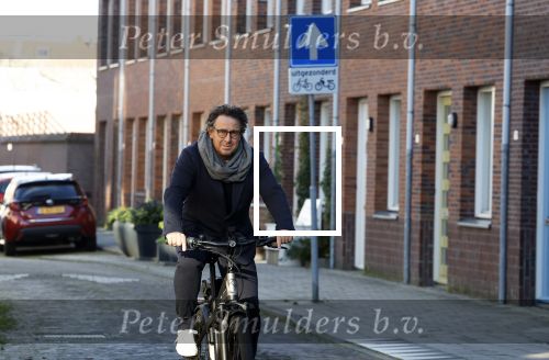 Alkmaar 12 en 13 november 2022
Marco Borsato op de fiets in het centrum van Alkmaar .