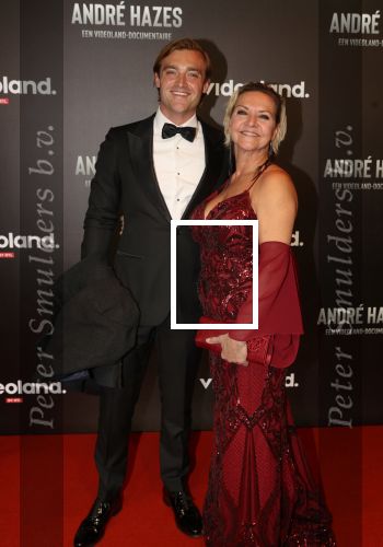 Amsterdam, 19 Oktober 2022
Premiere documentaire Andre Hazes bij Videoland in het Tuschinski theater
Mariska v Kolck met haar oudste zoon Christoph Jacobsen