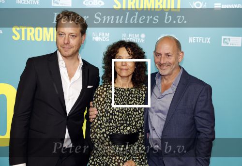 Amsterdam 31 oktober 2022
Premiere Stromboli in Tuschinski.
Mark v Eeuwen  Paula v d Oest en Alain de Levita