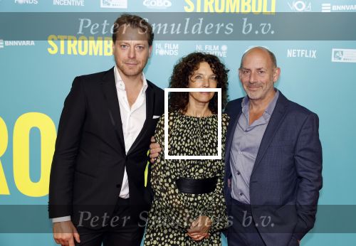 Amsterdam 31 oktober 2022
Premiere Stromboli in Tuschinski.
Mark v Eeuwen  Paula v d Oest en Alain de Levita