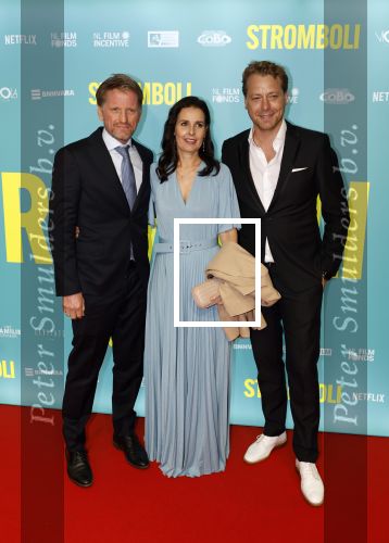 Amsterdam 31 oktober 2022
Premiere Stromboli in Tuschinski.
Mark v Eeuwen met prins Pieter Christiaan en zijn vrouw Prinses Anita