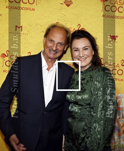 Rotterdam 7 november 2022
Premiere Casa Coco met oa Gerard Cox Joke Bruijs Loes Luca Katja Schuurman Frederique Spigt Bruni Heinke Oscar Aerts Chris Tates Richard Groenendijk en Pamela Teves. Martin van Waardenberg met partner
