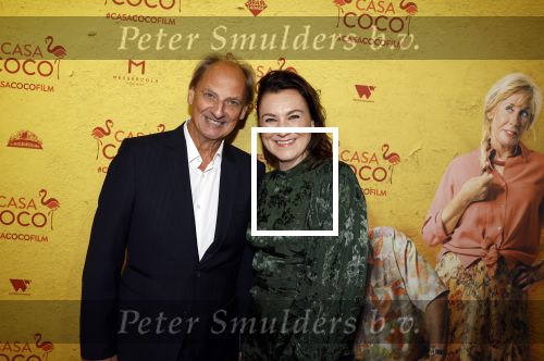 Rotterdam 7 november 2022
Premiere Casa Coco met oa Gerard Cox Joke Bruijs Loes Luca Katja Schuurman Frederique Spigt Bruni Heinke Oscar Aerts Chris Tates Richard Groenendijk en Pamela Teves. Martin van Waardenberg met partner