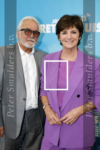 Zaandam 30 oktober 2022
Premiere zo vader zo zoon van Jon v Eerd in het zaantheater. Martine v Os met man