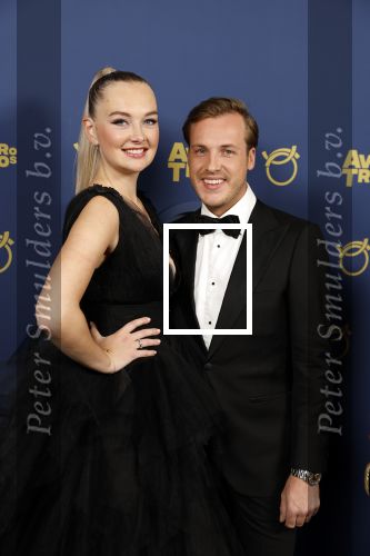 Amsterdam 6 oktober 2022
Uitreiking televizierring 2022 in carre .
Martien Meiland en Erica Meiland samen met Maxime Meiland en haar man Leroy Molkenboer